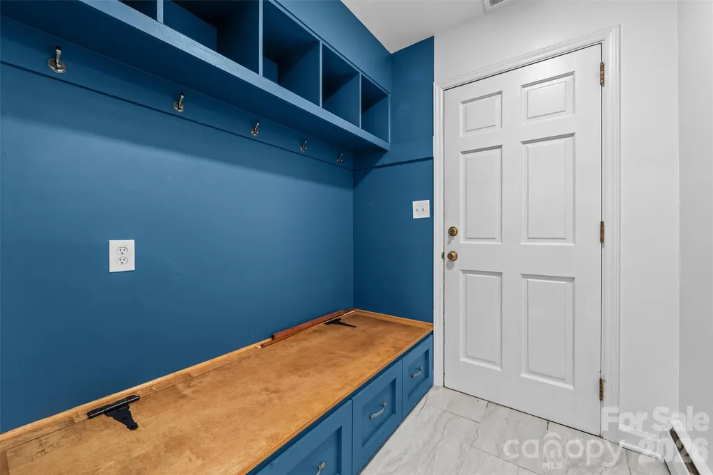 21 Hamburg Drive Weaverville NC 28787