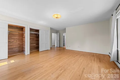 21 Hamburg Drive Weaverville NC 28787