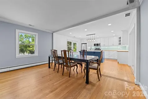 21 Hamburg Drive Weaverville NC 28787