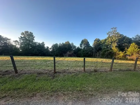 69 Woodmont Drive Nebo NC 28761