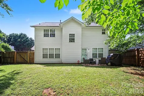 6323 Pine Hollow Drive Charlotte NC 28212