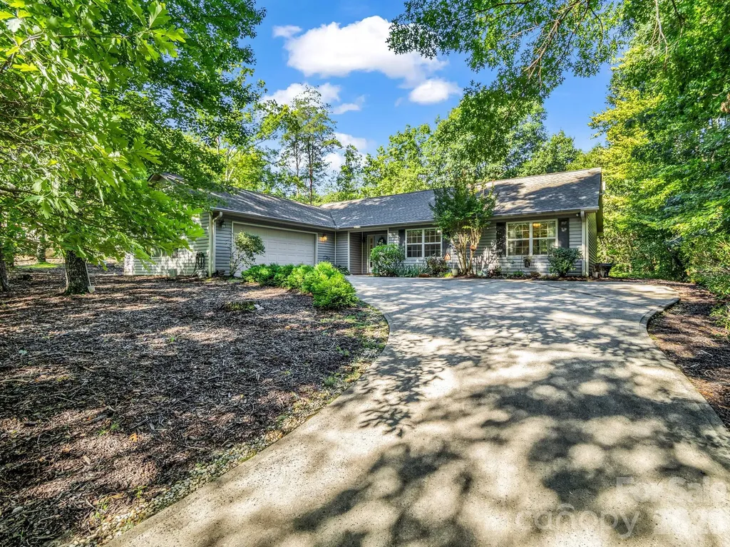 141 Dalton Court Lake Lure NC 28746