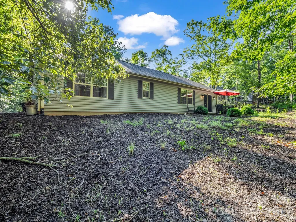 141 Dalton Court Lake Lure NC 28746