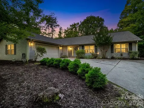 141 Dalton Court Lake Lure NC 28746