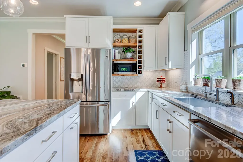 6 Hamlet Street Black Mountain NC 28711