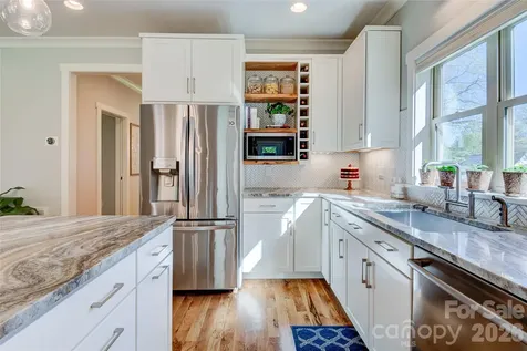 6 Hamlet Street Black Mountain NC 28711
