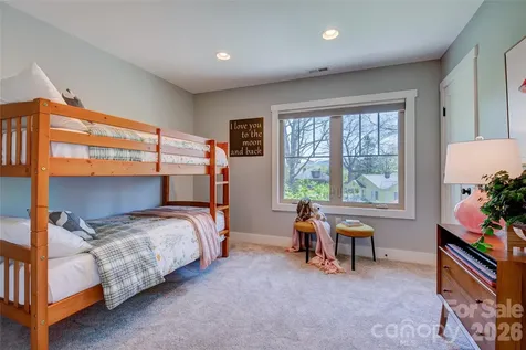 6 Hamlet Street Black Mountain NC 28711