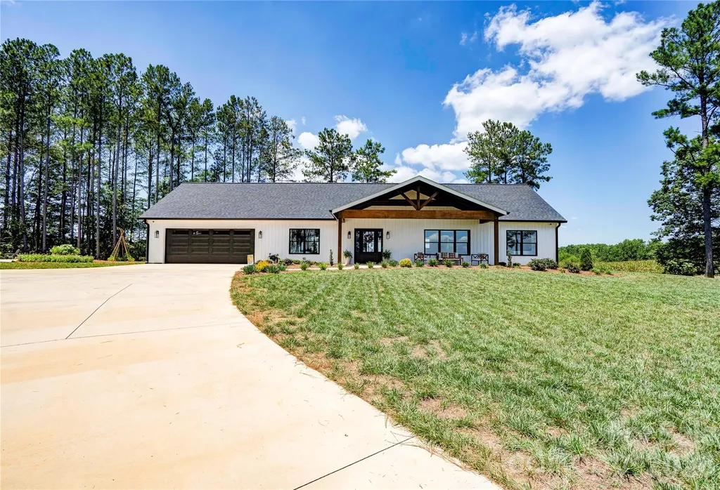 1405 Derby Drive Shelby NC 28150