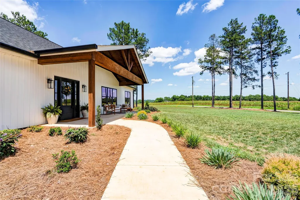 1405 Derby Drive Shelby NC 28150
