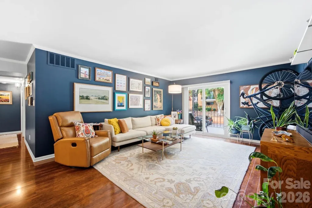 4739 Hedgemore Drive Charlotte NC 28209