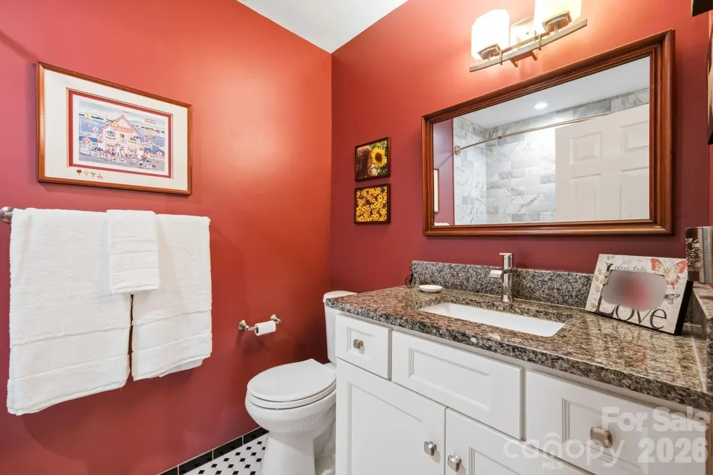 4739 Hedgemore Drive Charlotte NC 28209
