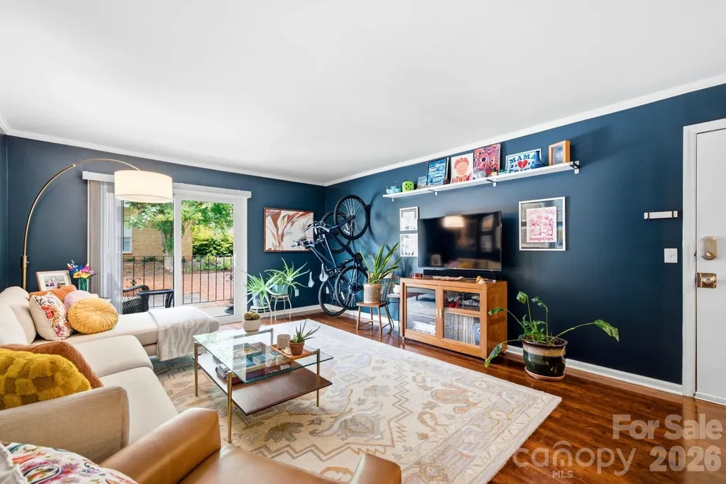 4739 Hedgemore Drive Charlotte NC 28209