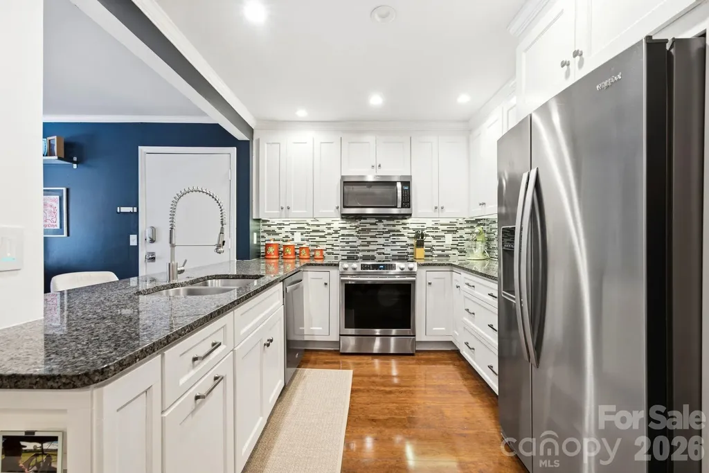 4739 Hedgemore Drive Charlotte NC 28209