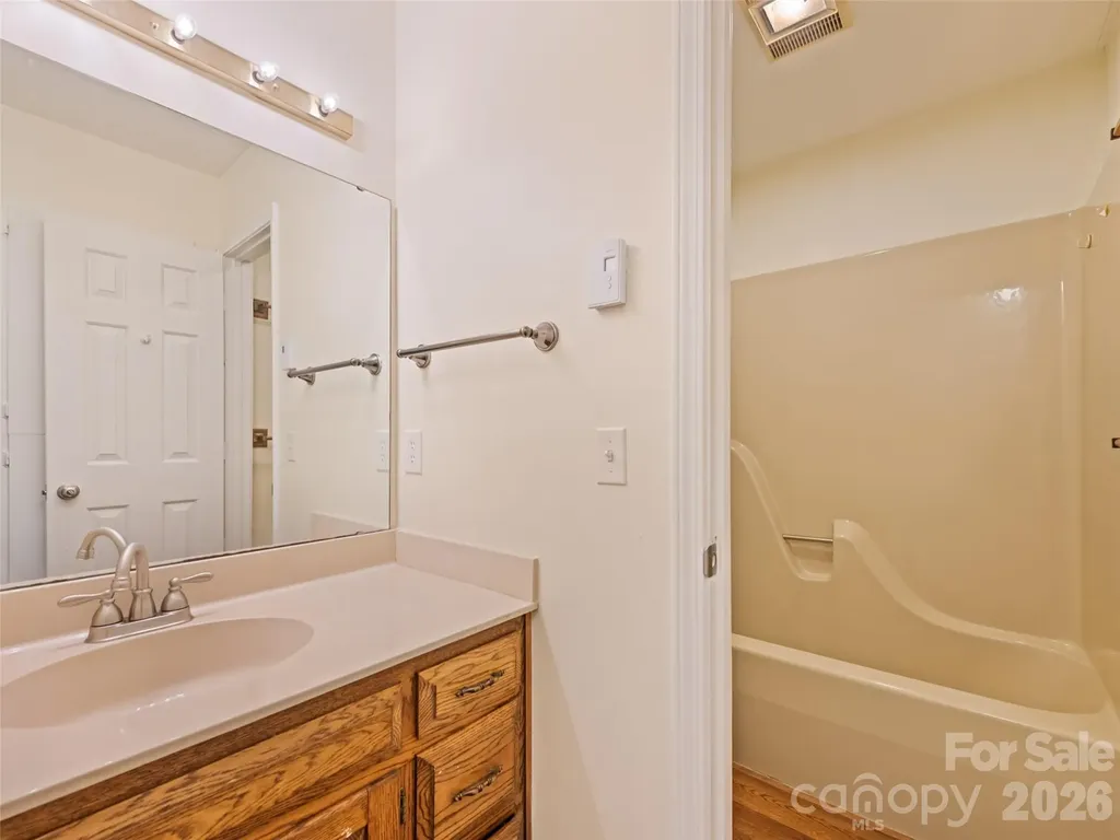 80 Merrie Way Waynesville NC 28786