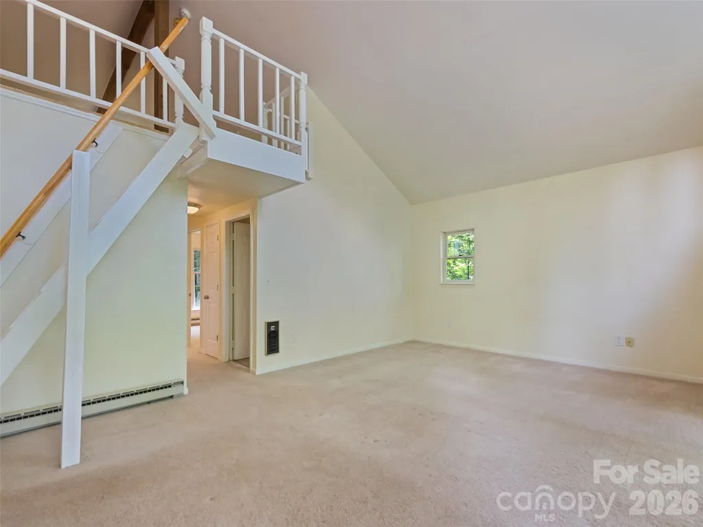 80 Merrie Way Waynesville NC 28786