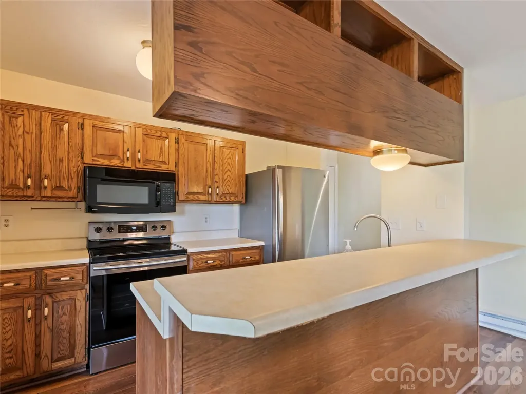 80 Merrie Way Waynesville NC 28786