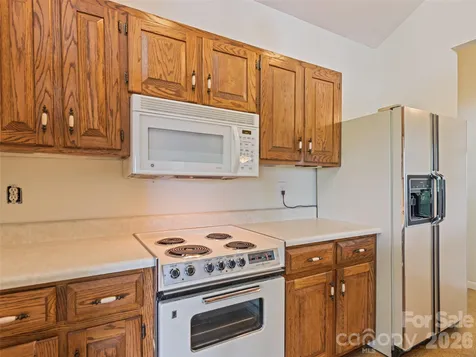 80 Merrie Way Waynesville NC 28786