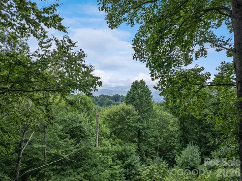 80 Merrie Way Waynesville NC 28786