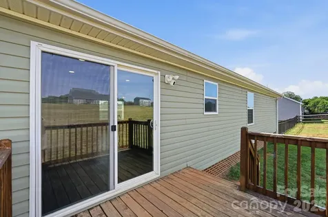 154 Back Acres Lane Kannapolis NC 28081