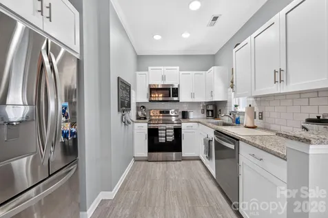 2224 Vision Drive Charlotte NC 28203