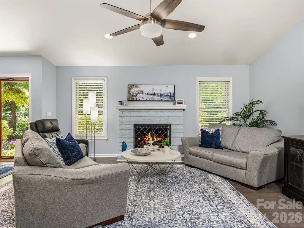 518 Starmount Lane Hendersonville NC 28791