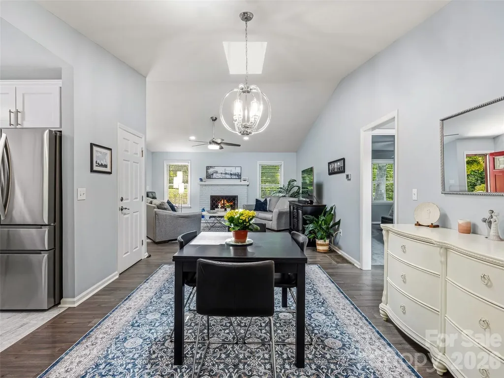 518 Starmount Lane Hendersonville NC 28791