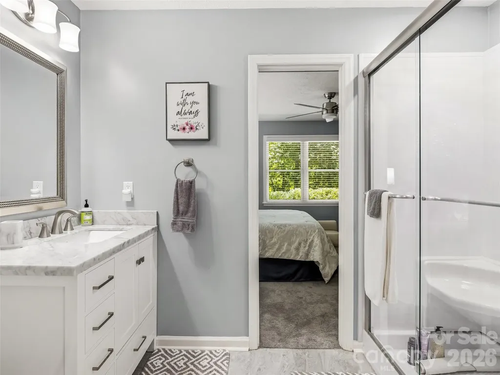 518 Starmount Lane Hendersonville NC 28791