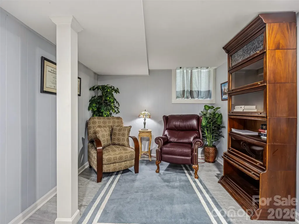 518 Starmount Lane Hendersonville NC 28791