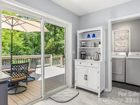 518 Starmount Lane Hendersonville NC 28791
