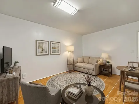 518 Starmount Lane Hendersonville NC 28791