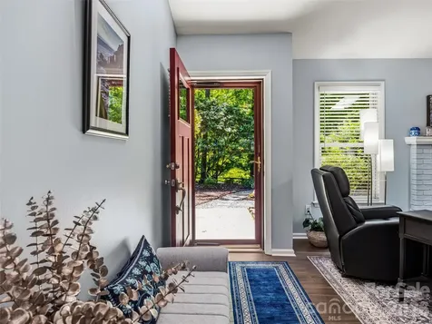 518 Starmount Lane Hendersonville NC 28791