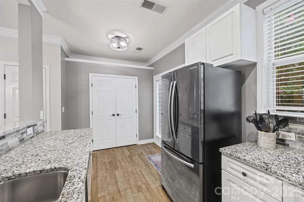 11143 Dundarrach Lane Charlotte NC 28277