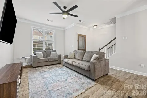 11143 Dundarrach Lane Charlotte NC 28277