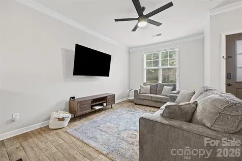 11143 Dundarrach Lane Charlotte NC 28277