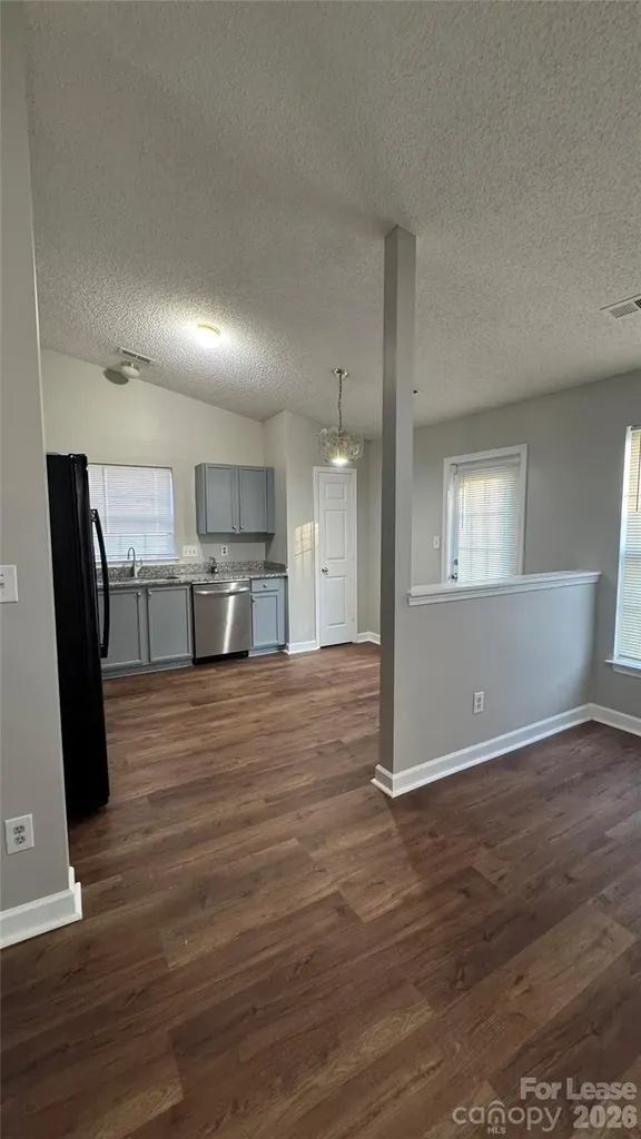 4913 Hopewood Lane Charlotte NC 28216