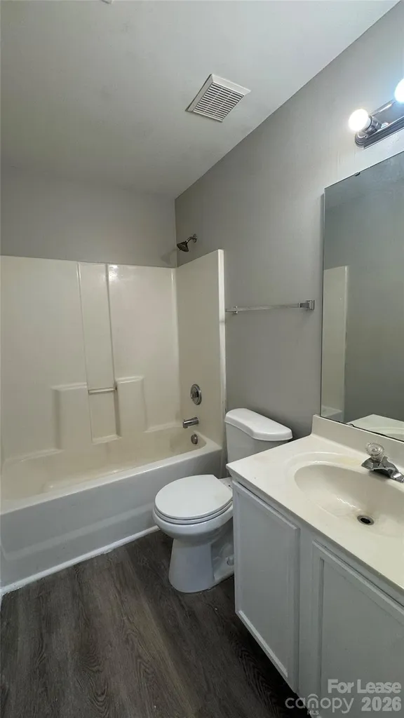 4913 Hopewood Lane Charlotte NC 28216