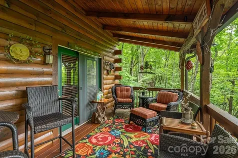 30 Rhododendron Drive Waynesville NC 28786