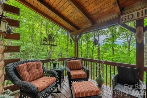 30 Rhododendron Drive Waynesville NC 28786