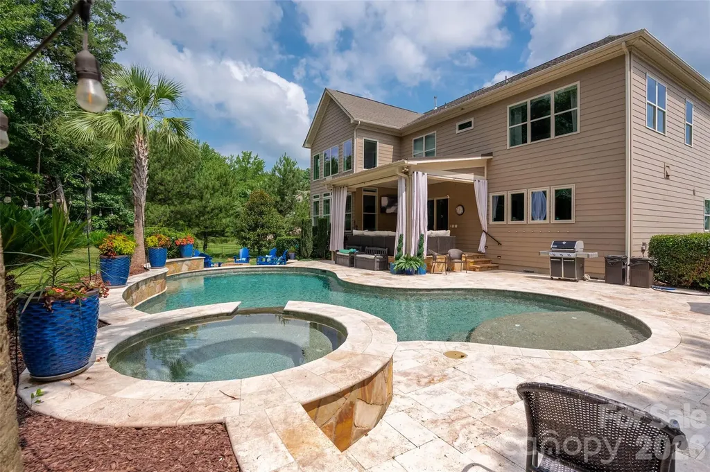 4013 Flowering Peach Road Waxhaw NC 28173
