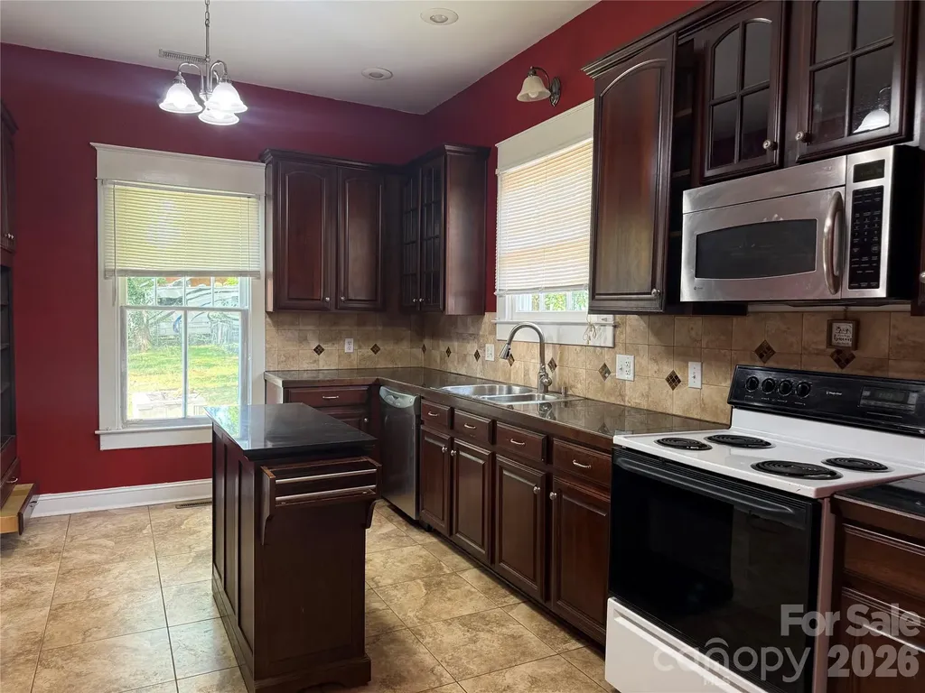 117 Wiley Avenue Salisbury NC 28144