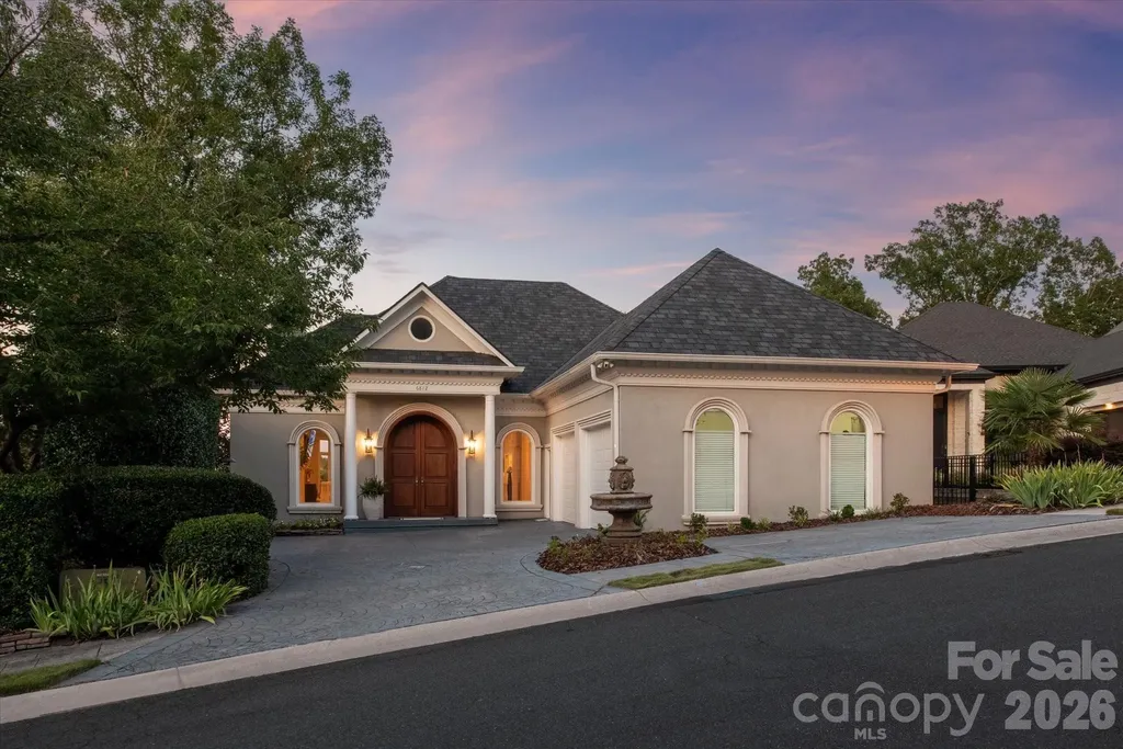 6812 Linkside Court Charlotte NC 28277
