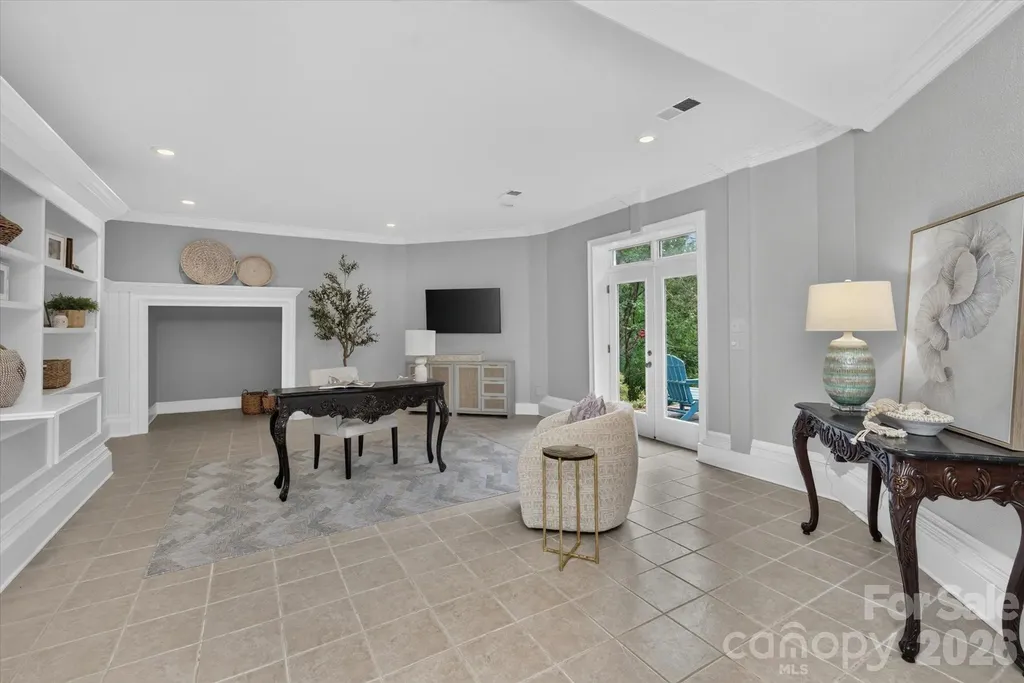 6812 Linkside Court Charlotte NC 28277