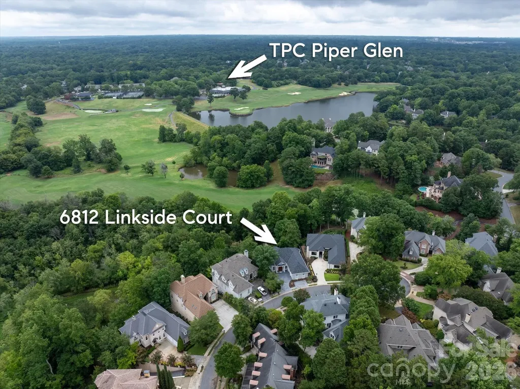 6812 Linkside Court Charlotte NC 28277