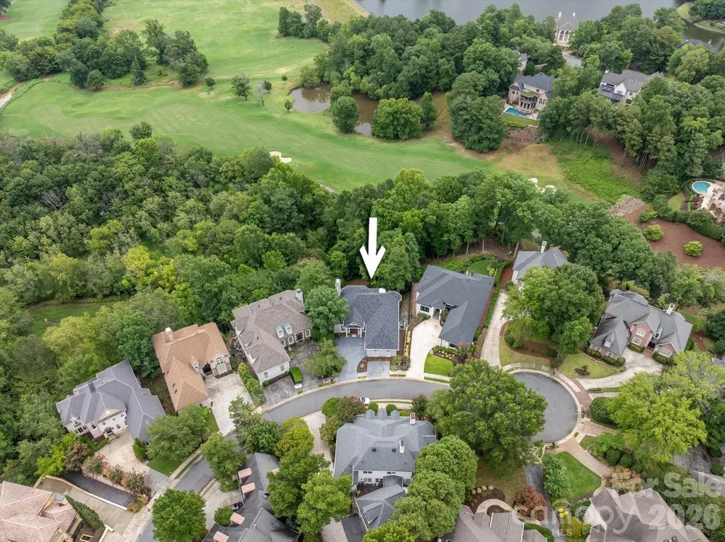 6812 Linkside Court Charlotte NC 28277
