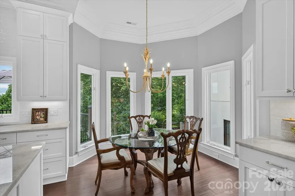 6812 Linkside Court Charlotte NC 28277