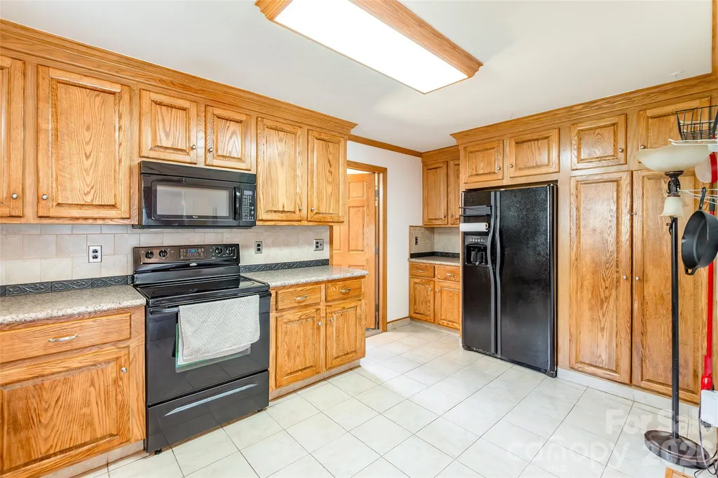 711 Linwood Road Kings Mountain NC 28086