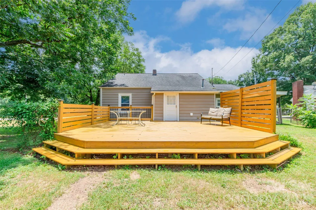 711 Linwood Road Kings Mountain NC 28086
