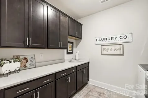 3006 Constitution Lane Gastonia NC 28056