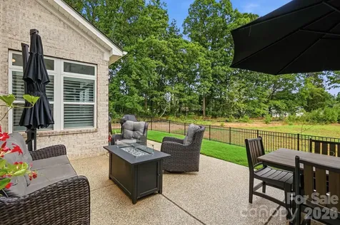 3006 Constitution Lane Gastonia NC 28056