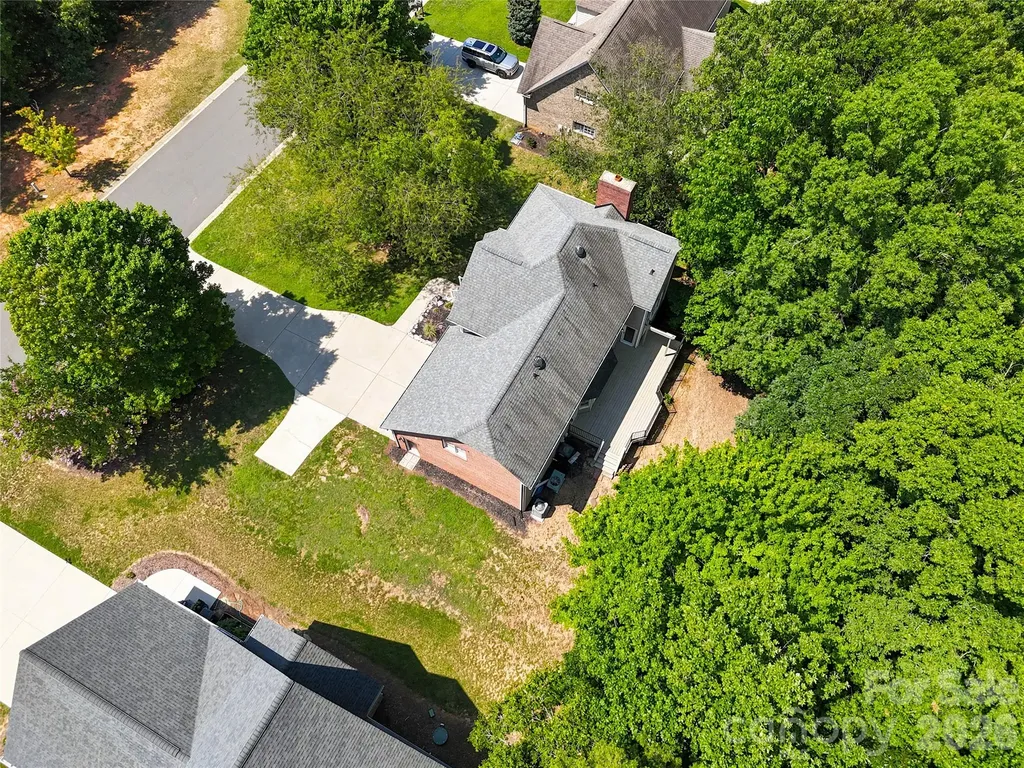 122 W Tattersall Drive Statesville NC 28677